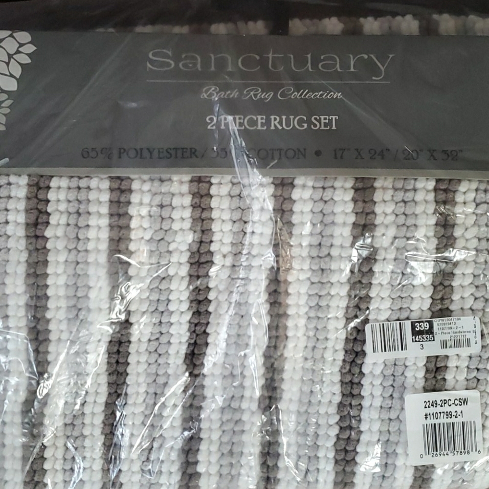 Rug - Picture 1 of 2